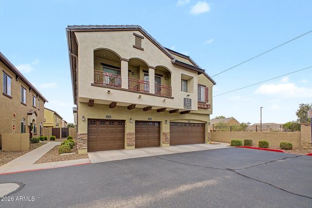 2725 E MINE CREEK Road 1028, Phoenix, AZ 85024