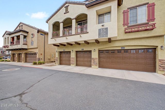 2725 E MINE CREEK Road 1028, Phoenix, AZ 85024