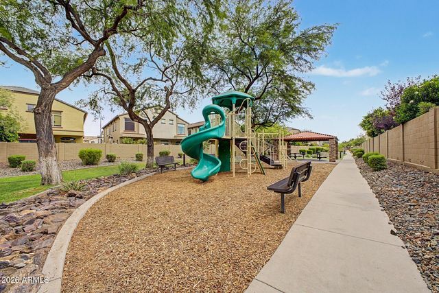 2725 E MINE CREEK Road 1028, Phoenix, AZ 85024