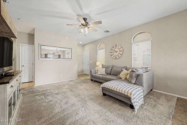 2725 E MINE CREEK Road 1028, Phoenix, AZ 85024