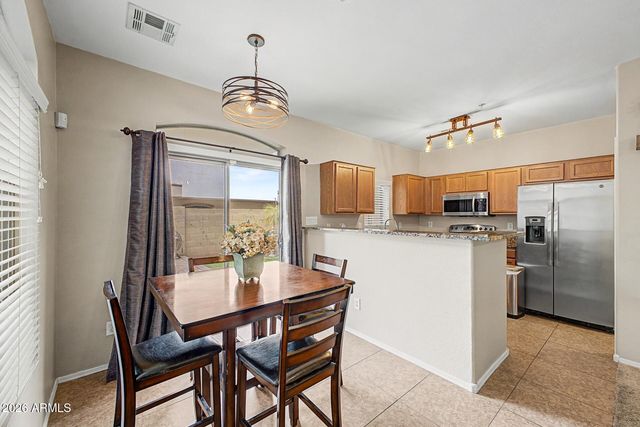 2725 E MINE CREEK Road 1028, Phoenix, AZ 85024