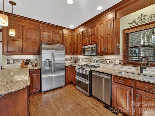 8715 Cahill Lane, Charlotte, NC 28277