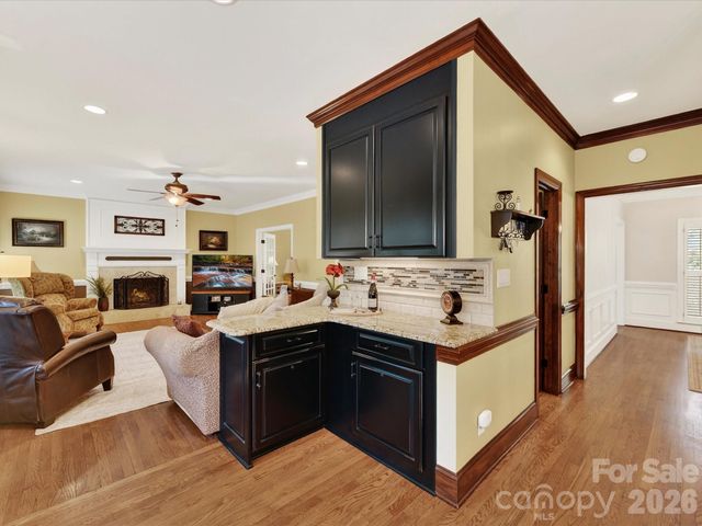 8715 Cahill Lane, Charlotte, NC 28277