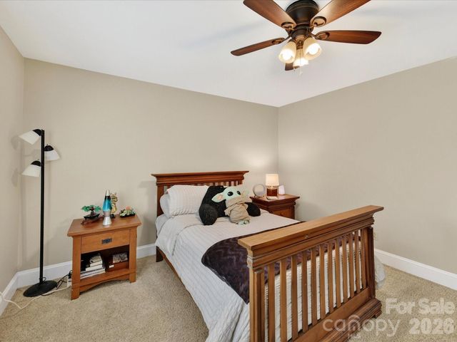 8715 Cahill Lane, Charlotte, NC 28277