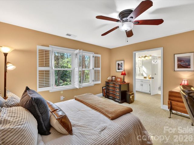 8715 Cahill Lane, Charlotte, NC 28277