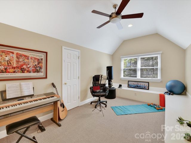 8715 Cahill Lane, Charlotte, NC 28277