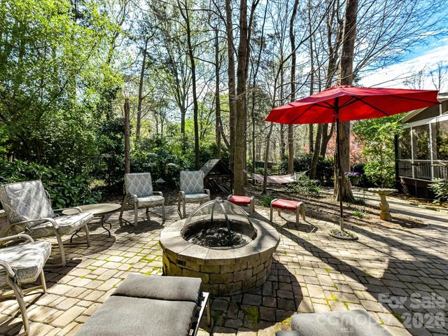 8715 Cahill Lane, Charlotte, NC 28277