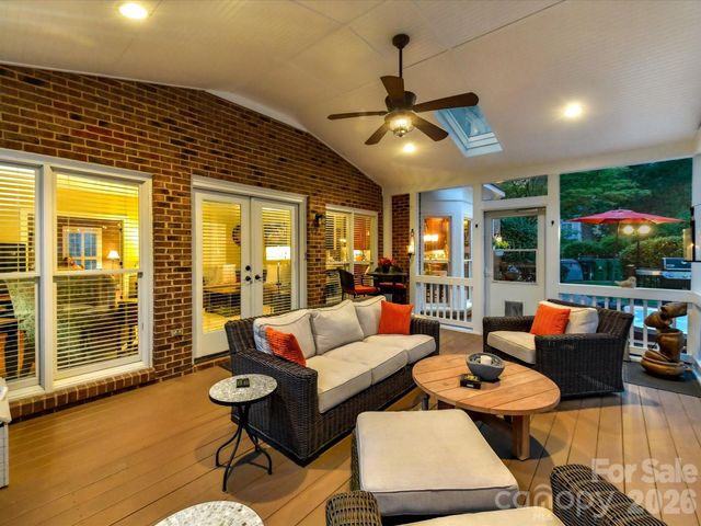 8715 Cahill Lane, Charlotte, NC 28277