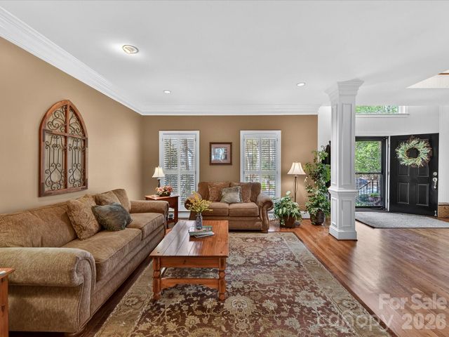 8715 Cahill Lane, Charlotte, NC 28277