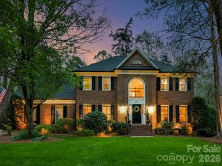 8715 Cahill Lane, Charlotte, NC 28277