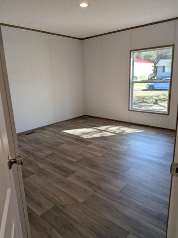 1284 Pocahontas Circle, Manning, SC 29102