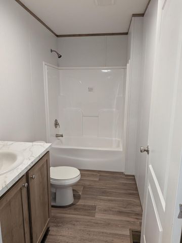 1284 Pocahontas Circle, Manning, SC 29102