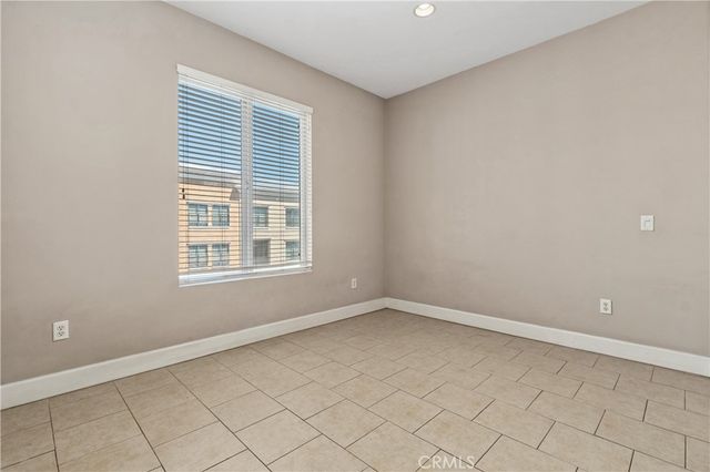 300 E 4th Street 304, Long Beach, CA 90802