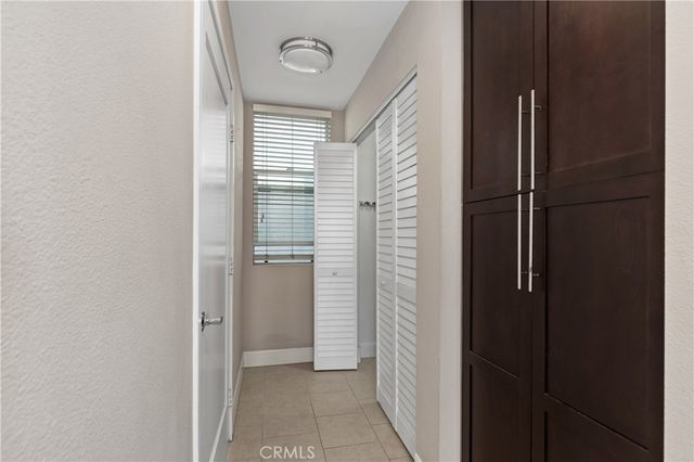 300 E 4th Street 304, Long Beach, CA 90802