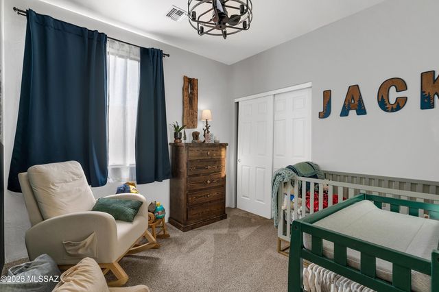 253 E Forrest Feezor Street, Vail, AZ 85641