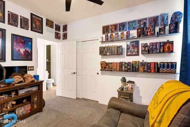 253 E Forrest Feezor Street, Vail, AZ 85641