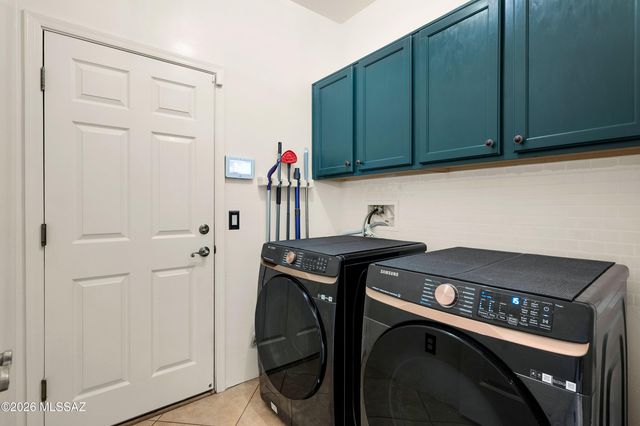 253 E Forrest Feezor Street, Vail, AZ 85641