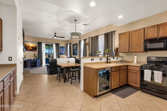 253 E Forrest Feezor Street, Vail, AZ 85641