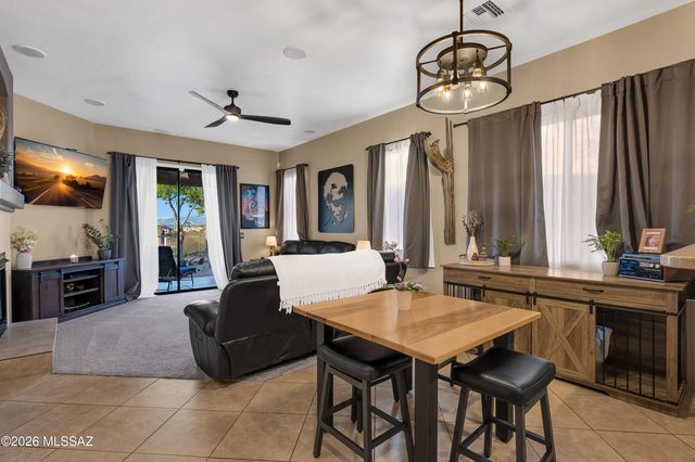 253 E Forrest Feezor Street, Vail, AZ 85641