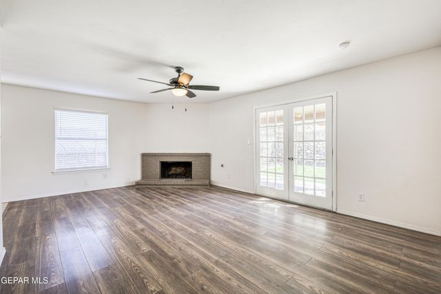 1000 Shawnee Lane, El Paso, TX 79912