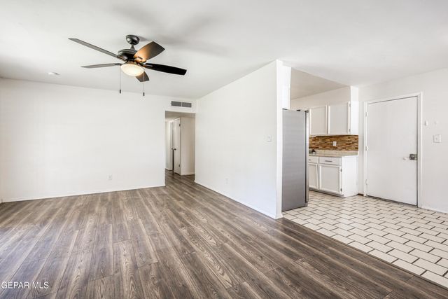 1000 Shawnee Lane, El Paso, TX 79912