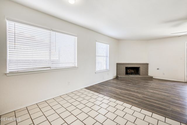 1000 Shawnee Lane, El Paso, TX 79912