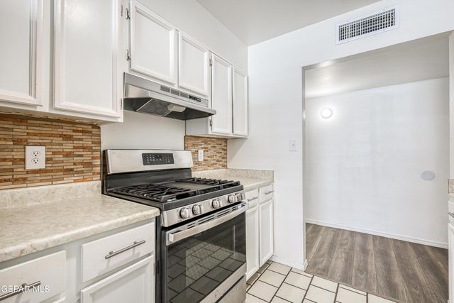 1000 Shawnee Lane, El Paso, TX 79912