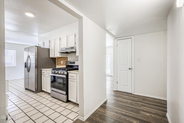 1000 Shawnee Lane, El Paso, TX 79912