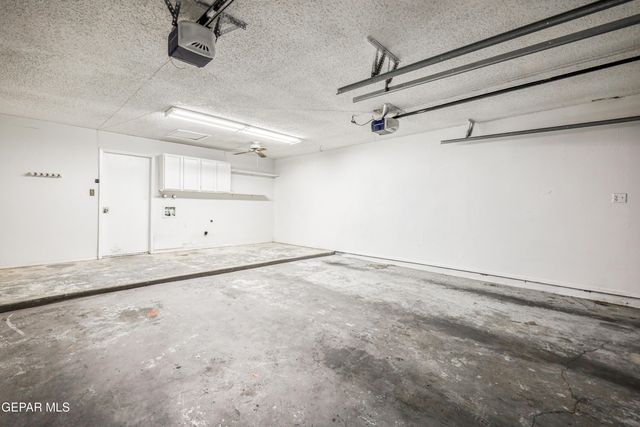 1000 Shawnee Lane, El Paso, TX 79912