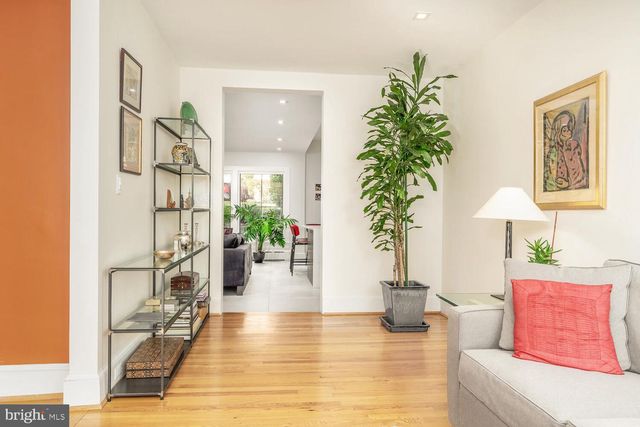 3030 44TH STREET, Washington, DC 20016