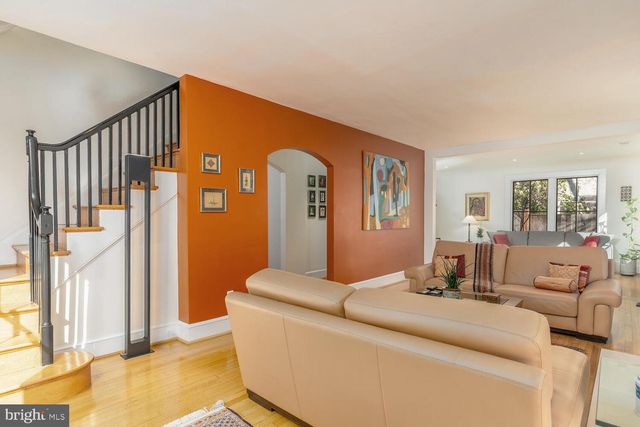3030 44TH STREET, Washington, DC 20016