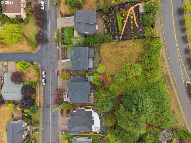 2432 Nw 29TH Ave, Camas, WA 98607