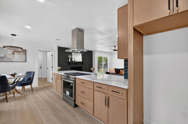 1104 Westwood Drive, Plano, TX 75075