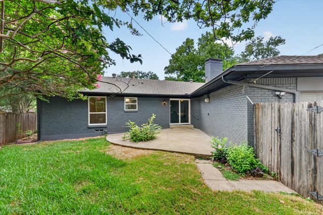 1104 Westwood Drive, Plano, TX 75075