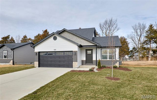 28728 Woodland Heights Drive, Warrenton, MO 63383