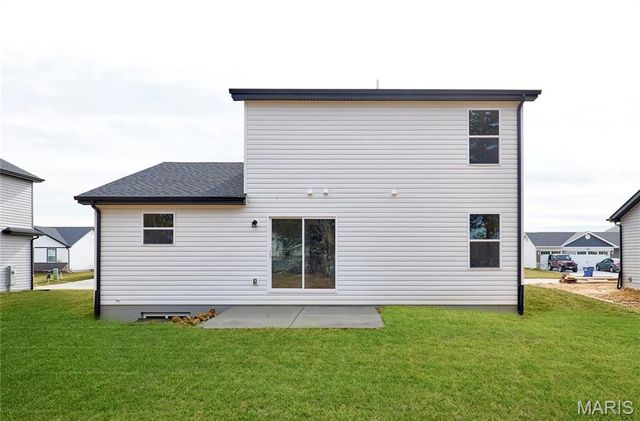28728 Woodland Heights Drive, Warrenton, MO 63383