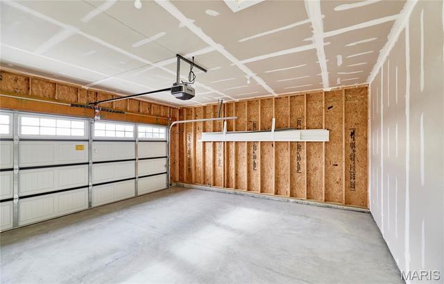 28728 Woodland Heights Drive, Warrenton, MO 63383