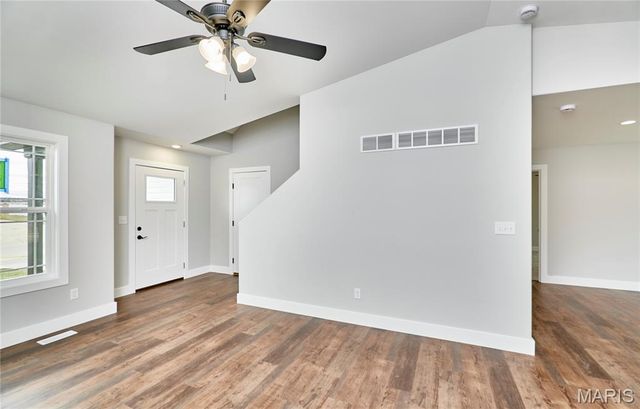 28728 Woodland Heights Drive, Warrenton, MO 63383