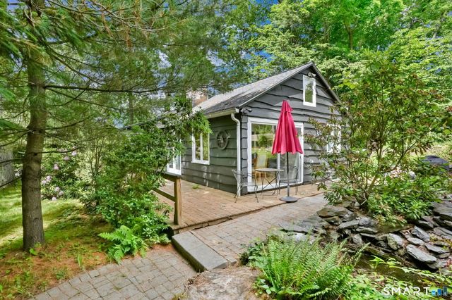 2 High Trail Ci Road, New Fairfield, CT 06812
