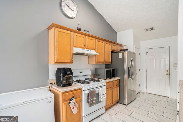 1765 Neighborhood Walk, Mcdonough, GA 30252