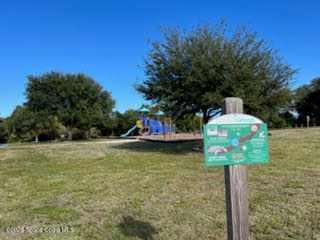 1282 Bianca Drive NE, Palm Bay, FL 32905