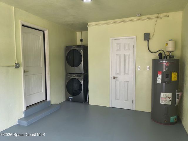 1282 Bianca Drive NE, Palm Bay, FL 32905