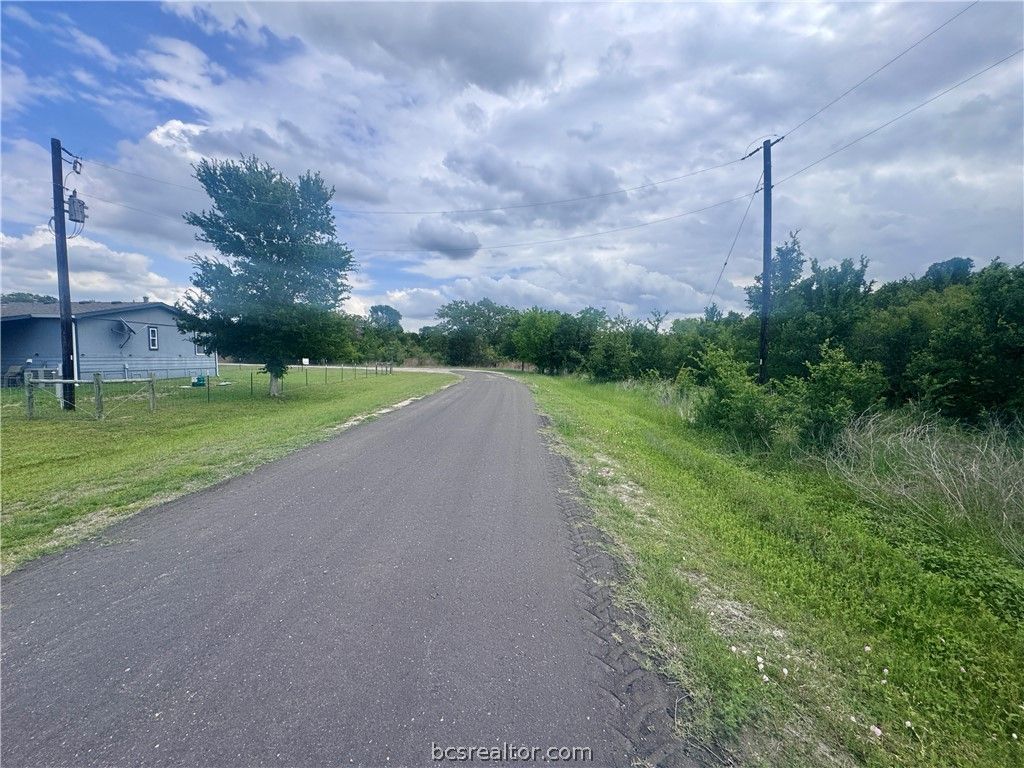 1708 James Craft Road, Somerville, TX 77879 — photo 5