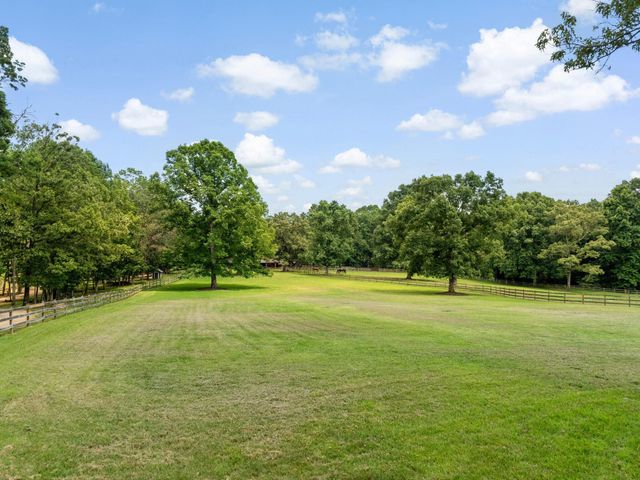 180 Kelseys Mill Road, Campobello, SC 29322