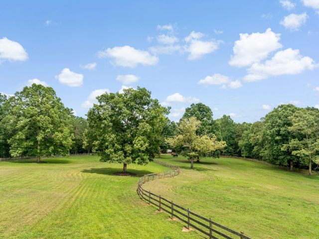 180 Kelseys Mill Road, Campobello, SC 29322