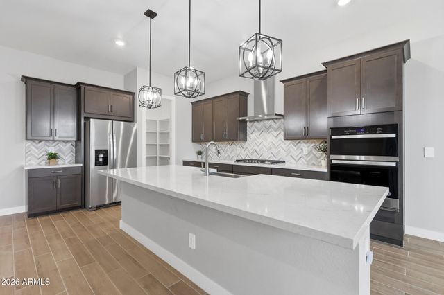 17633 W PIERSON Street, Goodyear, AZ 85395