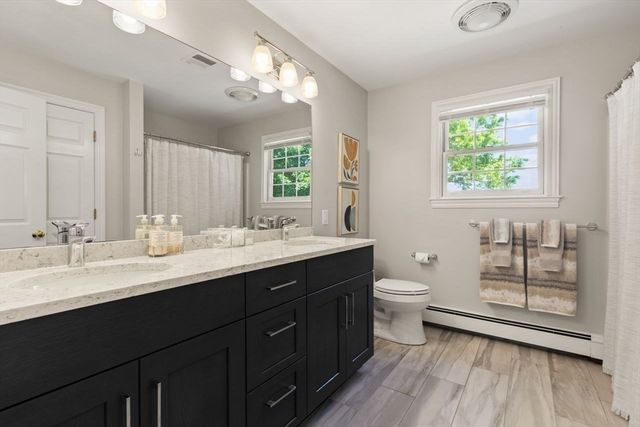 9 Bragg Rd, Foxboro, MA 02035