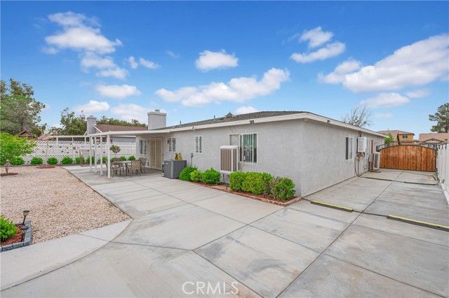 14325 Katie, Adelanto, CA 92301