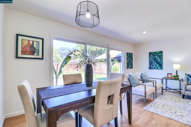 1792 Sharon Dr, Concord, CA 94519