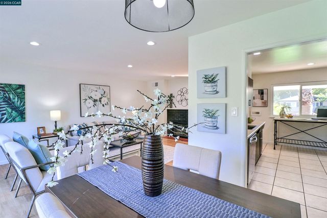 1792 Sharon Dr, Concord, CA 94519